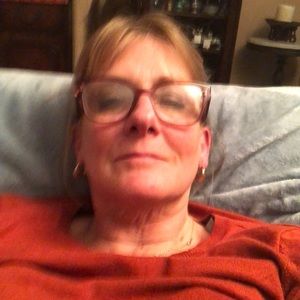 Meet your Posher, Sharon